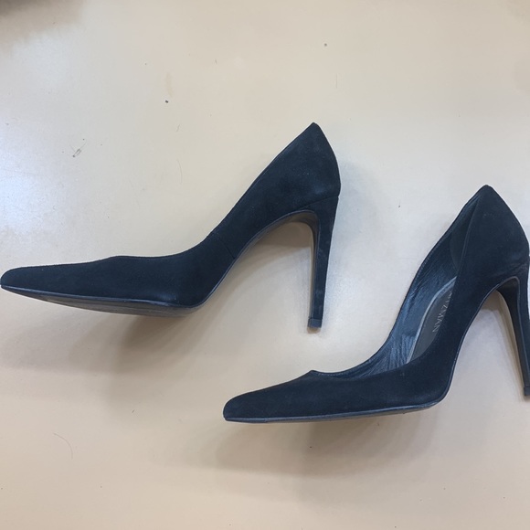 Suede Stuart Weitzman Pump - Picture 3 of 7